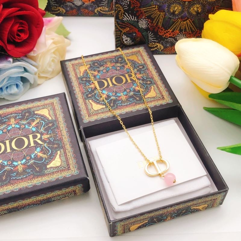 chr1st1an D10r necklaces